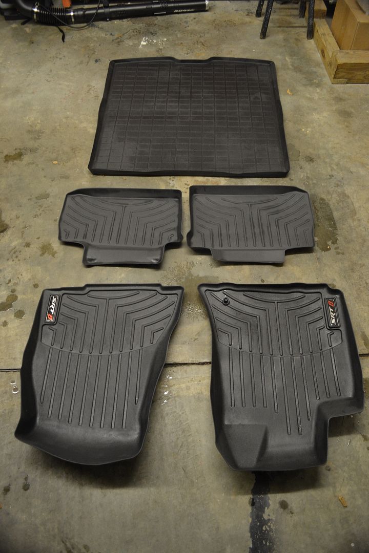WeatherTech Mats (black) Full set for Magnum with SRT8 liquiddomes